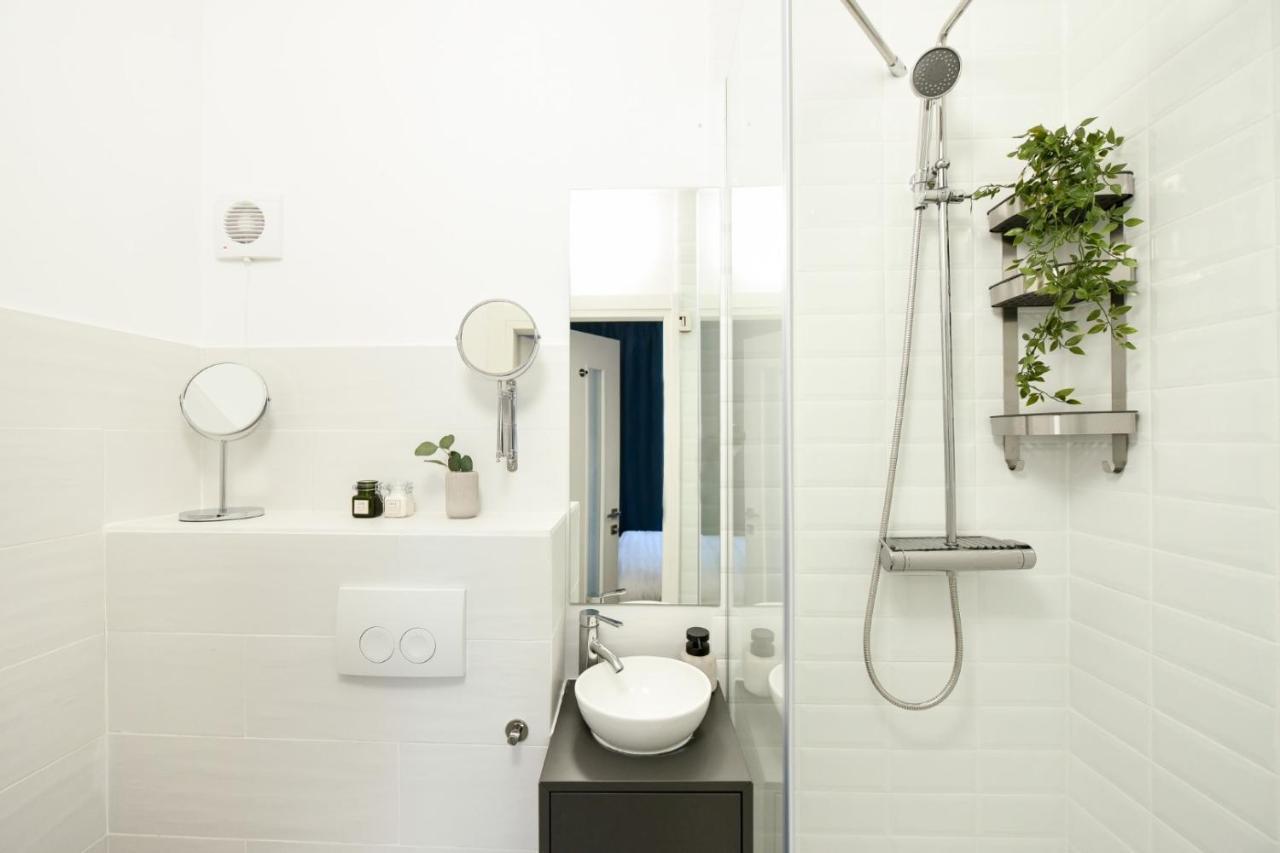 The Dream Apartment - Near Radisson Hotel Βουκουρέστι Εξωτερικό φωτογραφία
