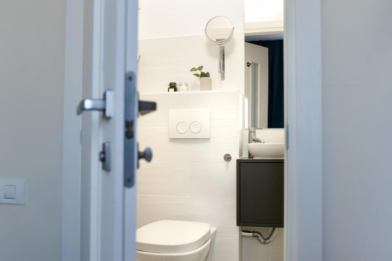 The Dream Apartment - Near Radisson Hotel Βουκουρέστι Εξωτερικό φωτογραφία
